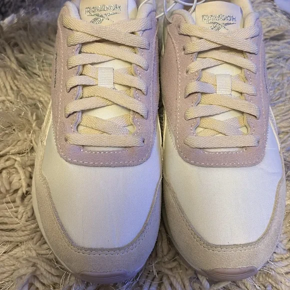 Reebok classic - Picture 3 of 3